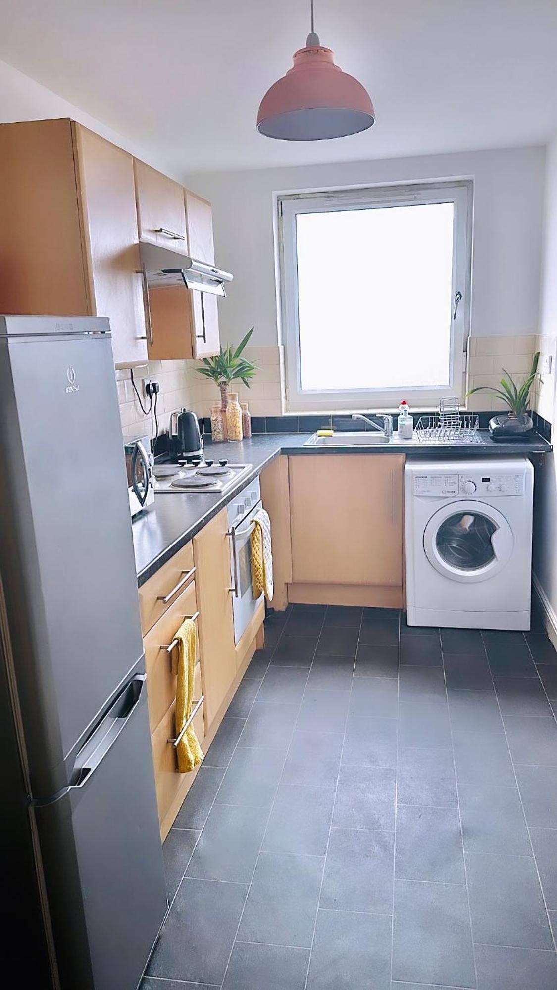 Unique View Of Anfield Stadium - Charming 2 Bedroom Apartment In Liverpool With Parking Екстер'єр фото